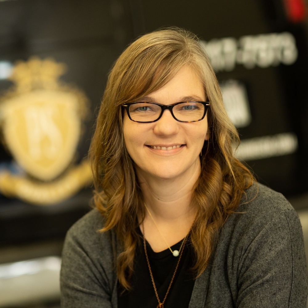 Meet your Posher, Julie